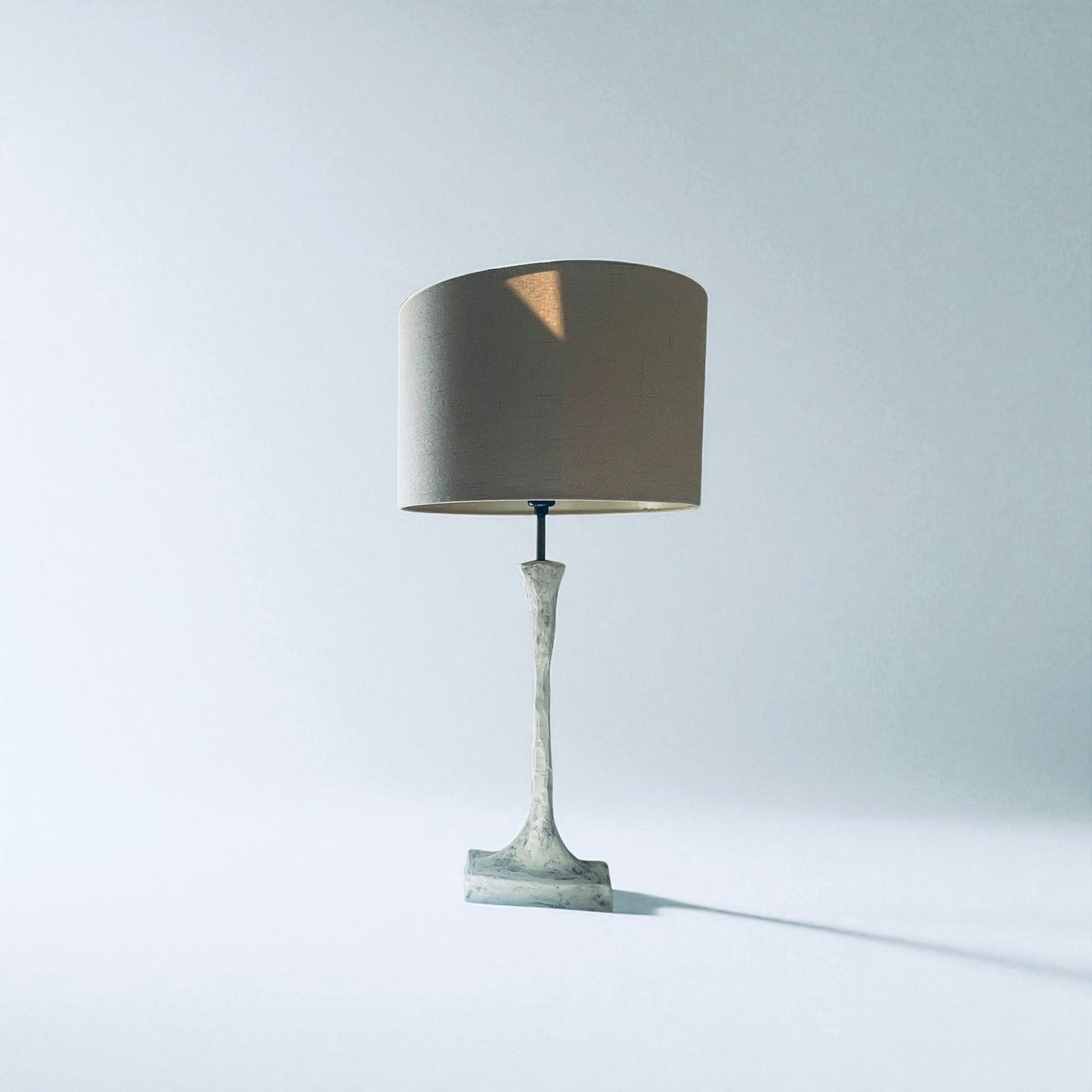 The Aronia Cordless Lamp - Chalked White